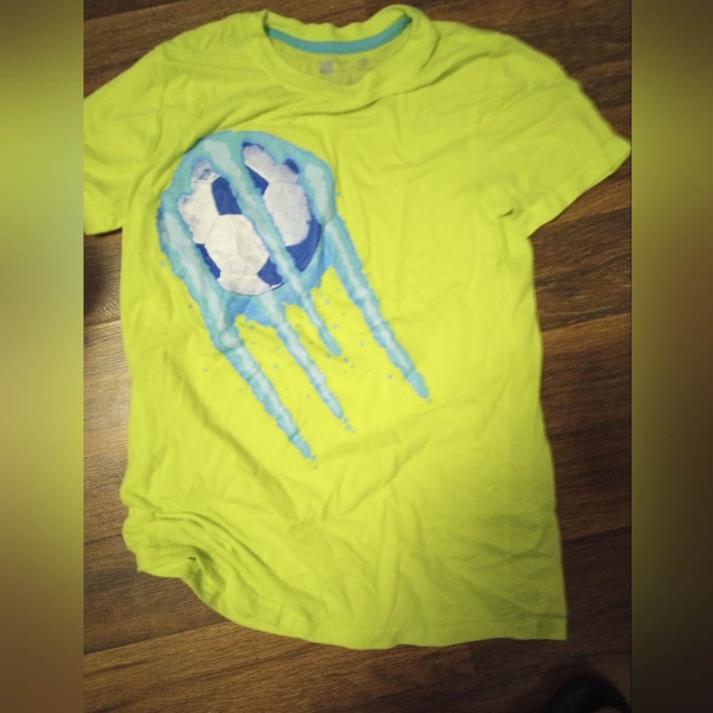 Large youth tee